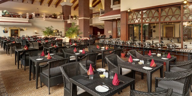 Ramada Caravela Resort - Restaurant