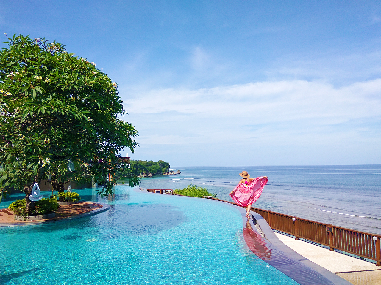 Anantara Uluwatu Resort Bali Infinity Pool