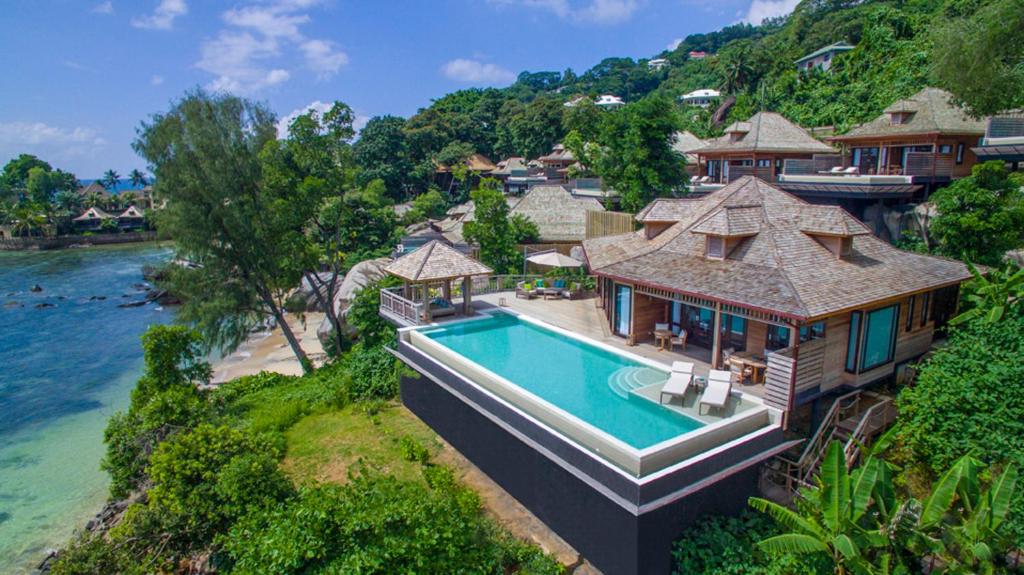 Best Resorts in Seychelles for Couples - Hilton Seychelles